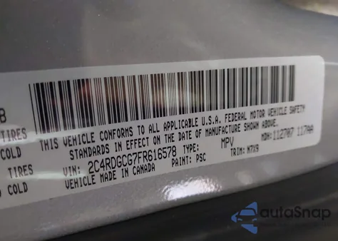 2015 Dodge Grand Caravan Sxt z USA, uszkodzony, nr VIN 2C4RDGCG7FR616578